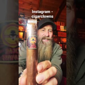 Cigar Clowns - Kiss The Ring